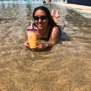 Meet your Posher, Kris